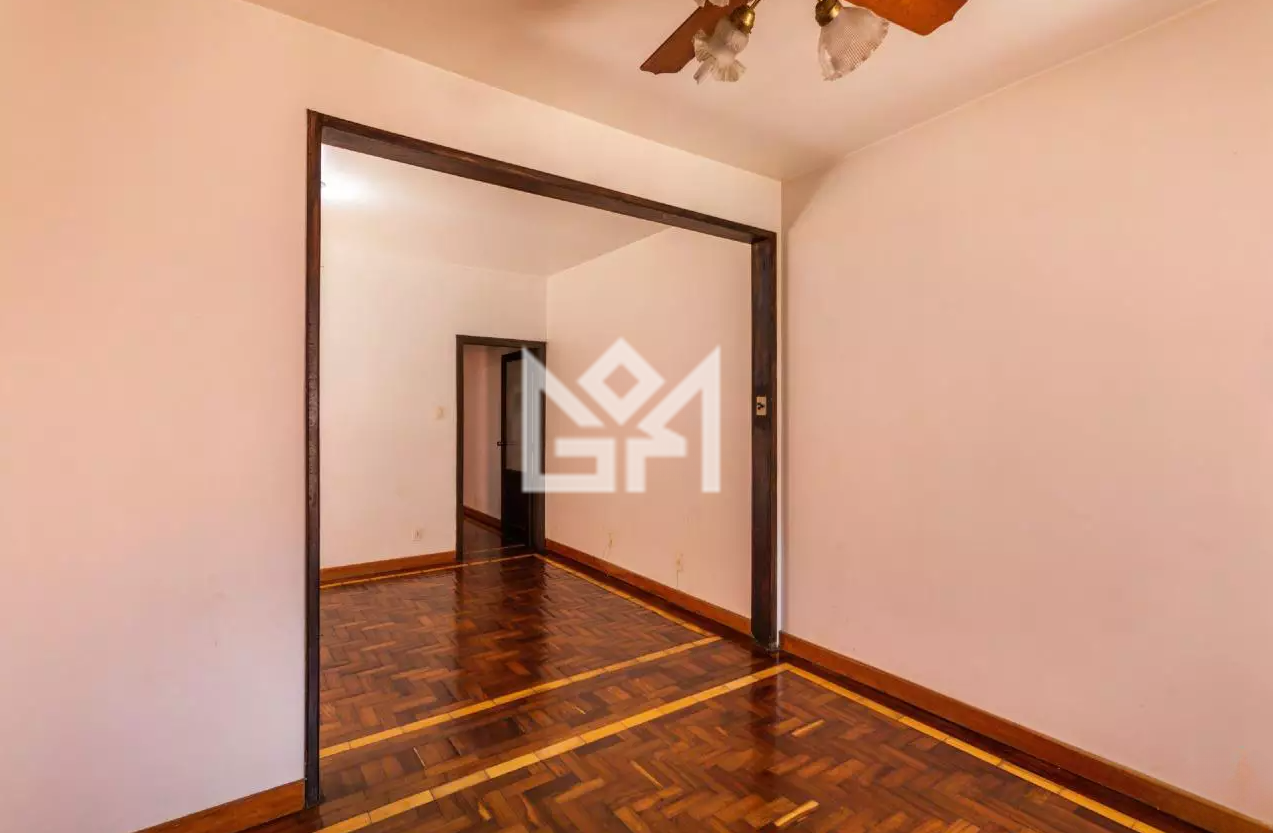 Casa com 5 quartos para aluguel, 169m² - Petrópolis - Porto Alegre: 