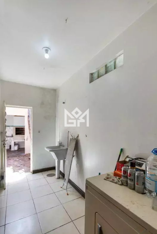 Casa com 5 quartos para aluguel, 169m² - Petrópolis - Porto Alegre: 
