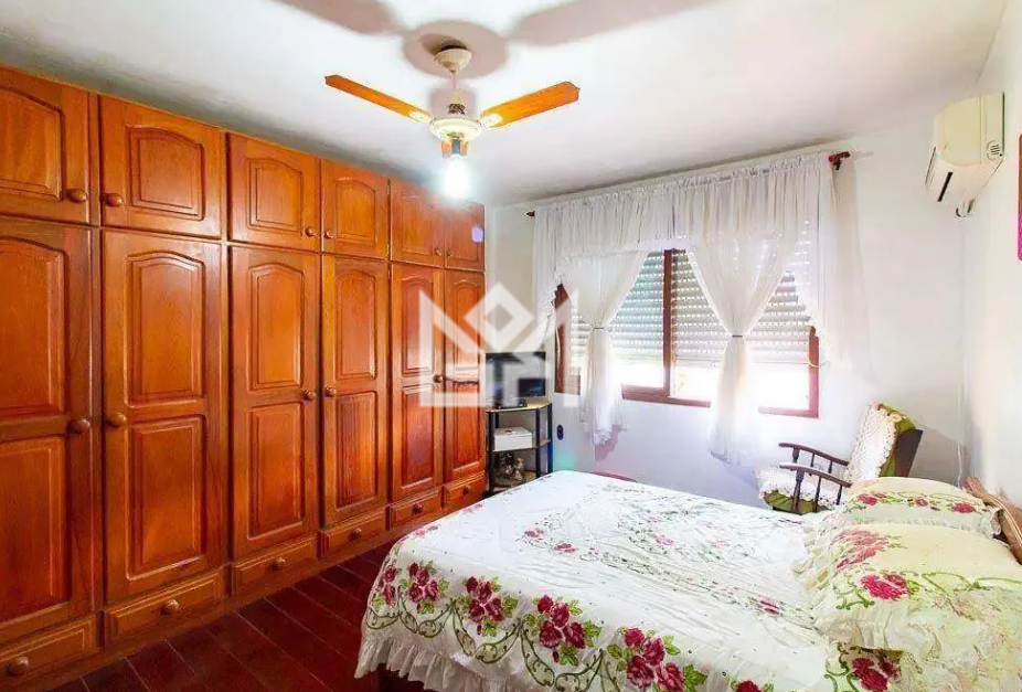 Casa com 4 quartos para aluguel, 240m² - Morro Santana - Porto Alegre: 