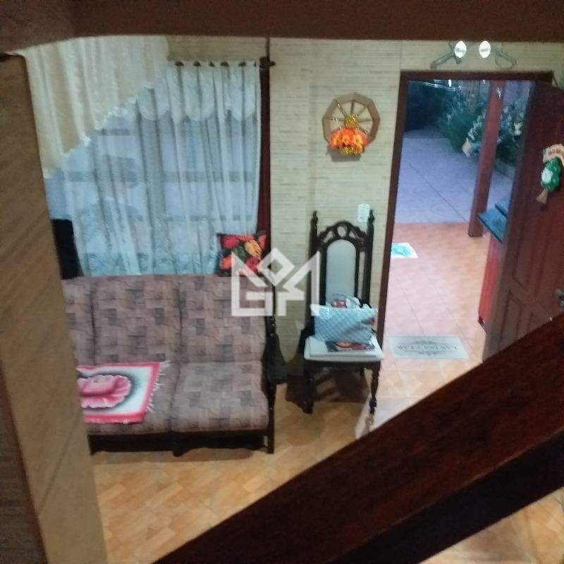 Sobrado com 2 quartos à venda, 200m² - Sarandi - Porto Alegre: 