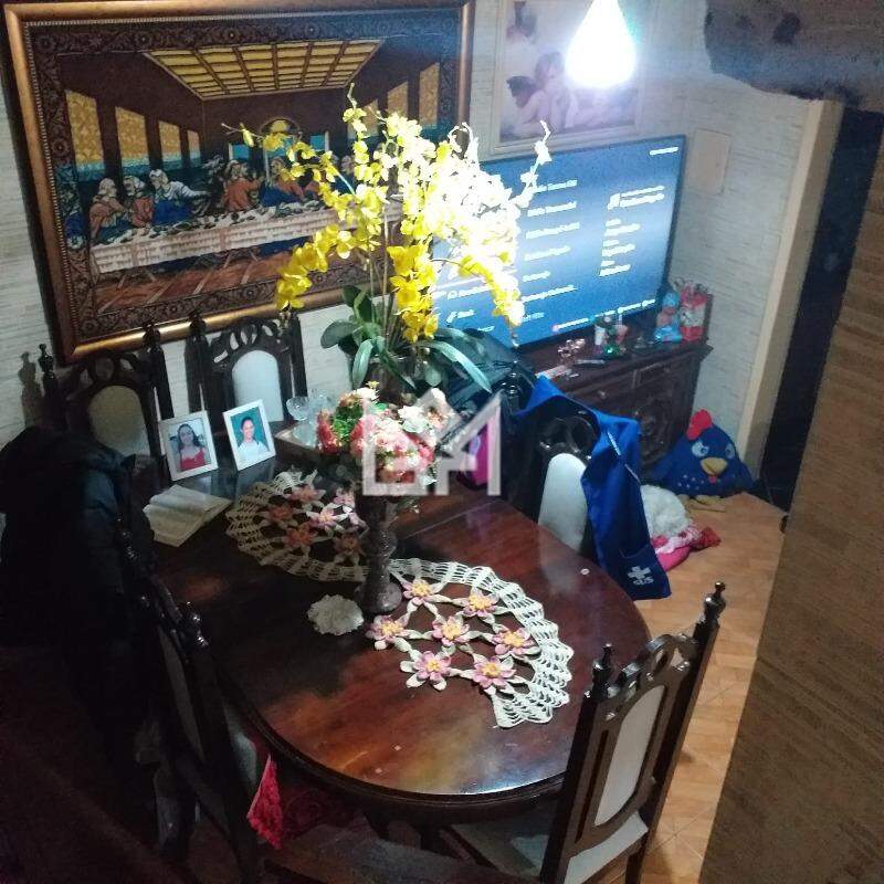 Sobrado com 2 quartos à venda, 200m² - Sarandi - Porto Alegre: 