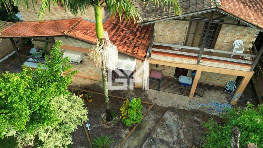 Casa com 4 quartos à venda, 120m² - Hípica - Porto Alegre: 