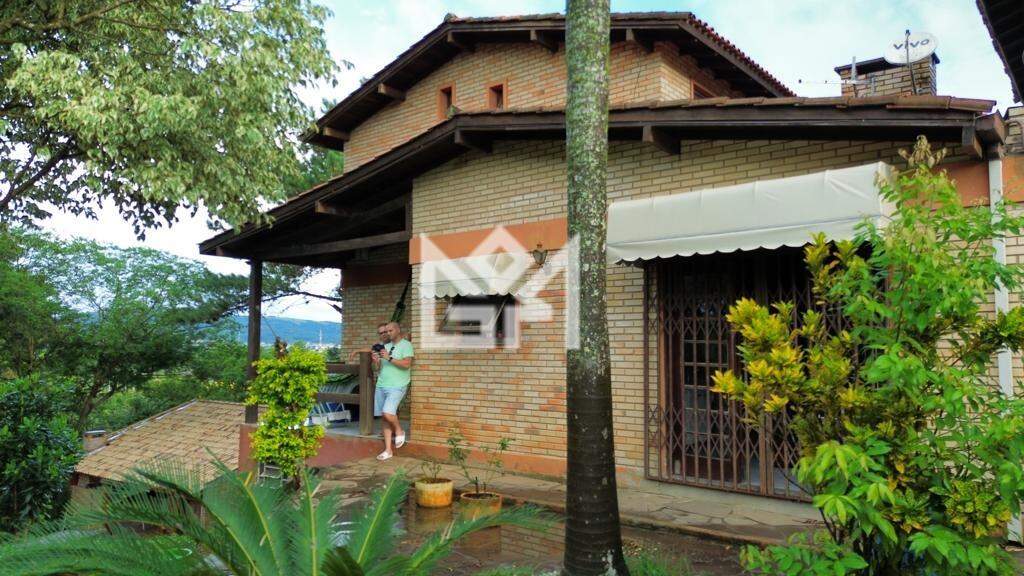 Casa com 4 quartos à venda, 120m² - Hípica - Porto Alegre: 