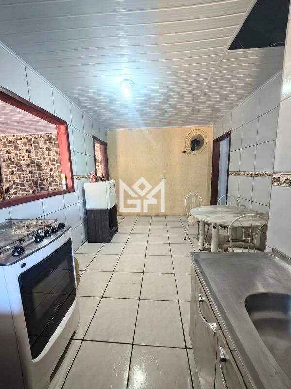 Casa com 2 quartos à venda, 70m² - Guajuviras - Canoas: 