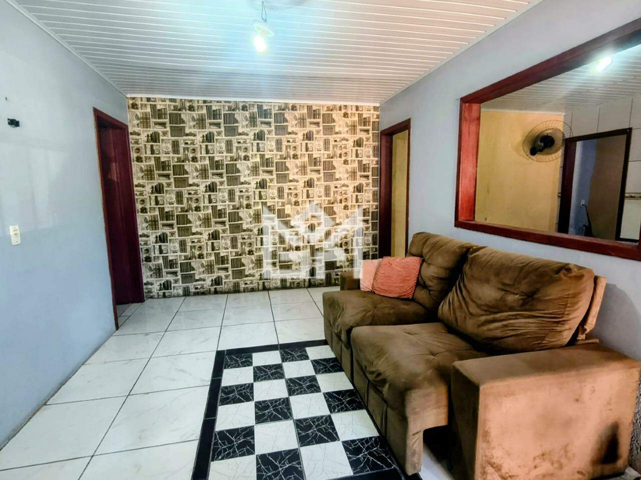 Casa com 2 quartos à venda, 70m² - Guajuviras - Canoas: 