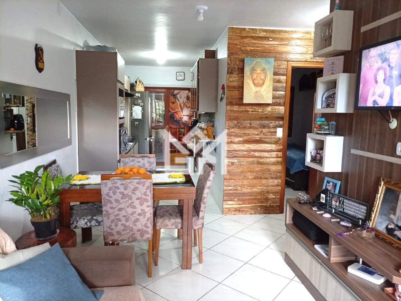 Casa com 2 quartos à venda, 50m² - Olaria - Canoas: 