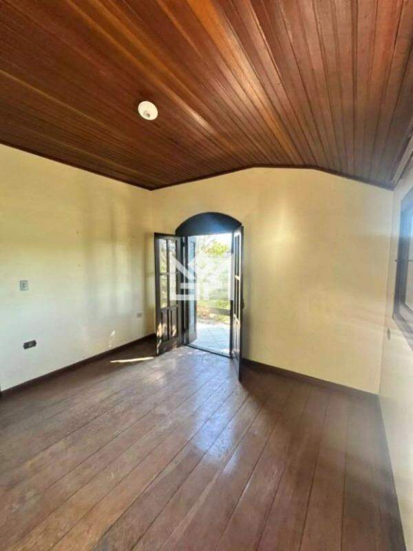 Casa com 6 quartos à venda, 267m² - Jardim Sabará - Porto Alegre: 