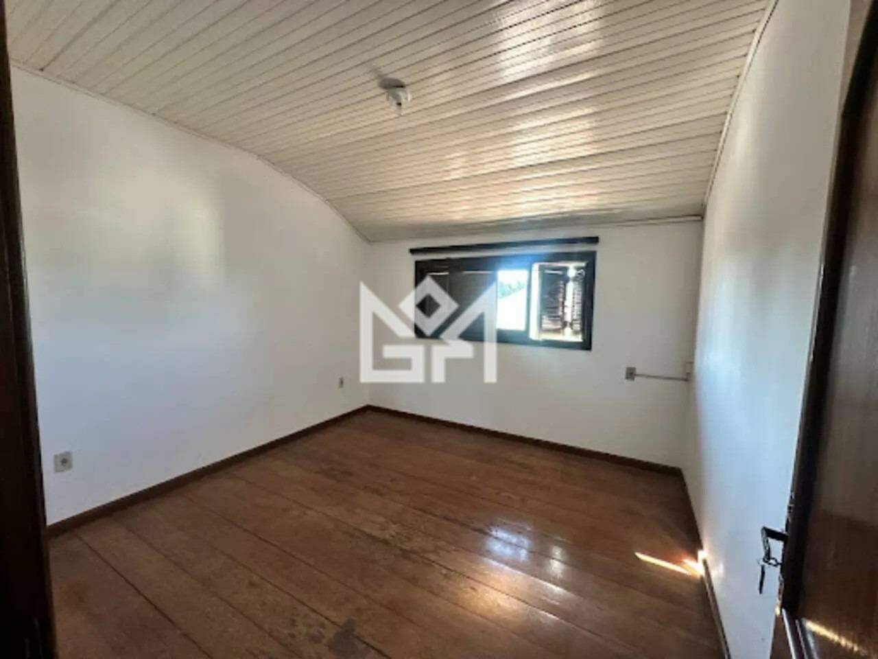 Casa com 6 quartos à venda, 267m² - Jardim Sabará - Porto Alegre: 