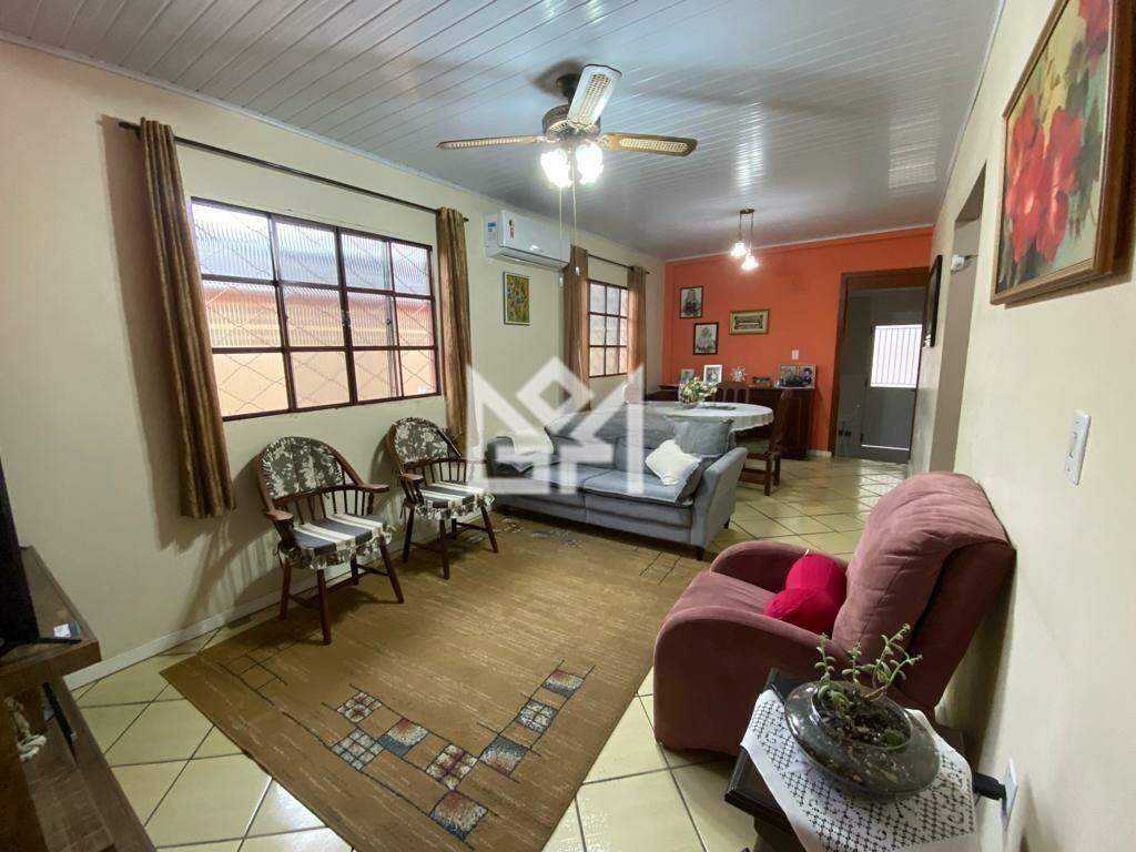 Casa com 2 quartos à venda, 143,68m² - Camaquã - Porto Alegre: 