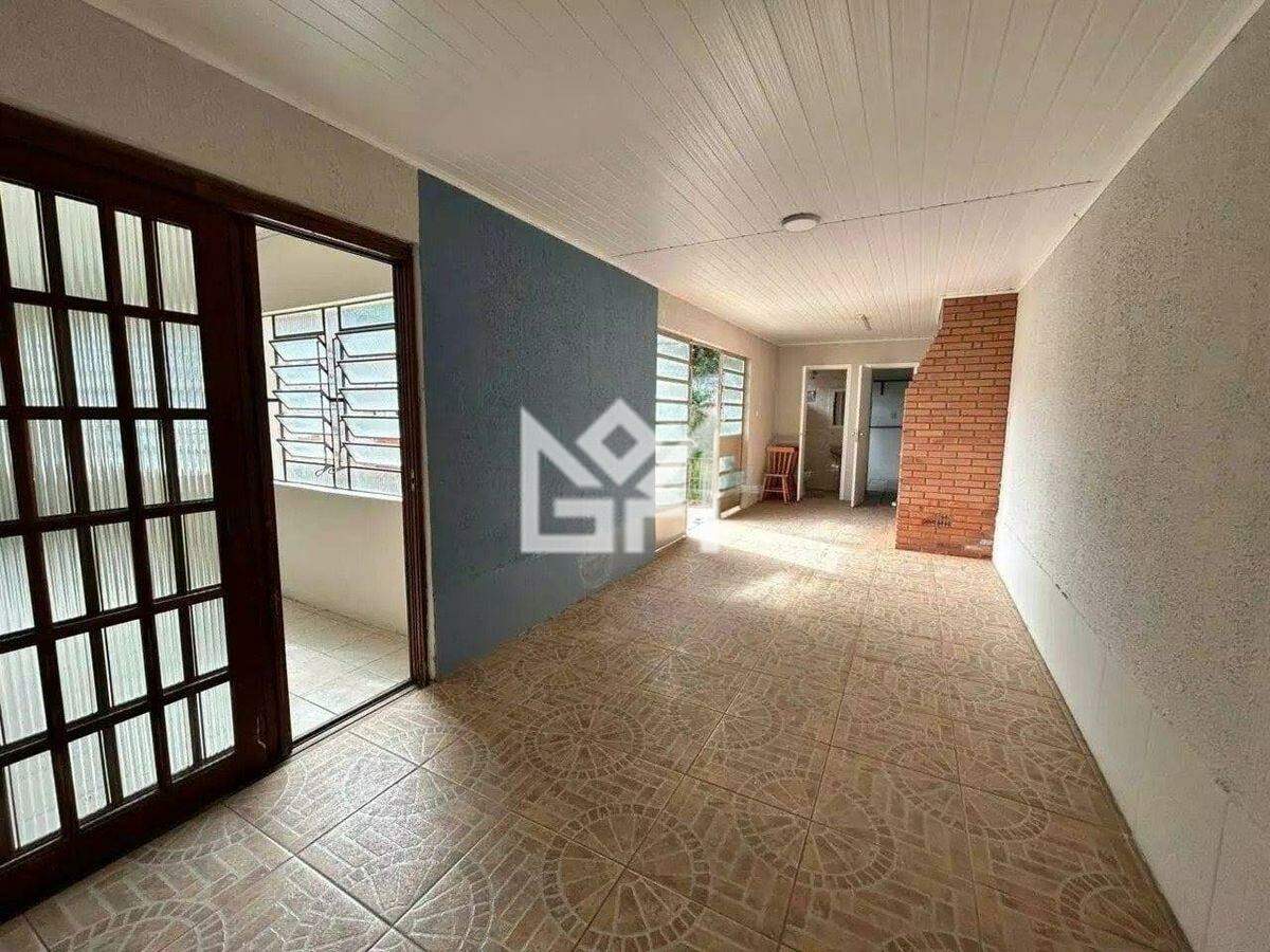 Casa com 3 quartos para aluguel, 180m² - Vila Princesa Izabel - Cachoeirinha: 