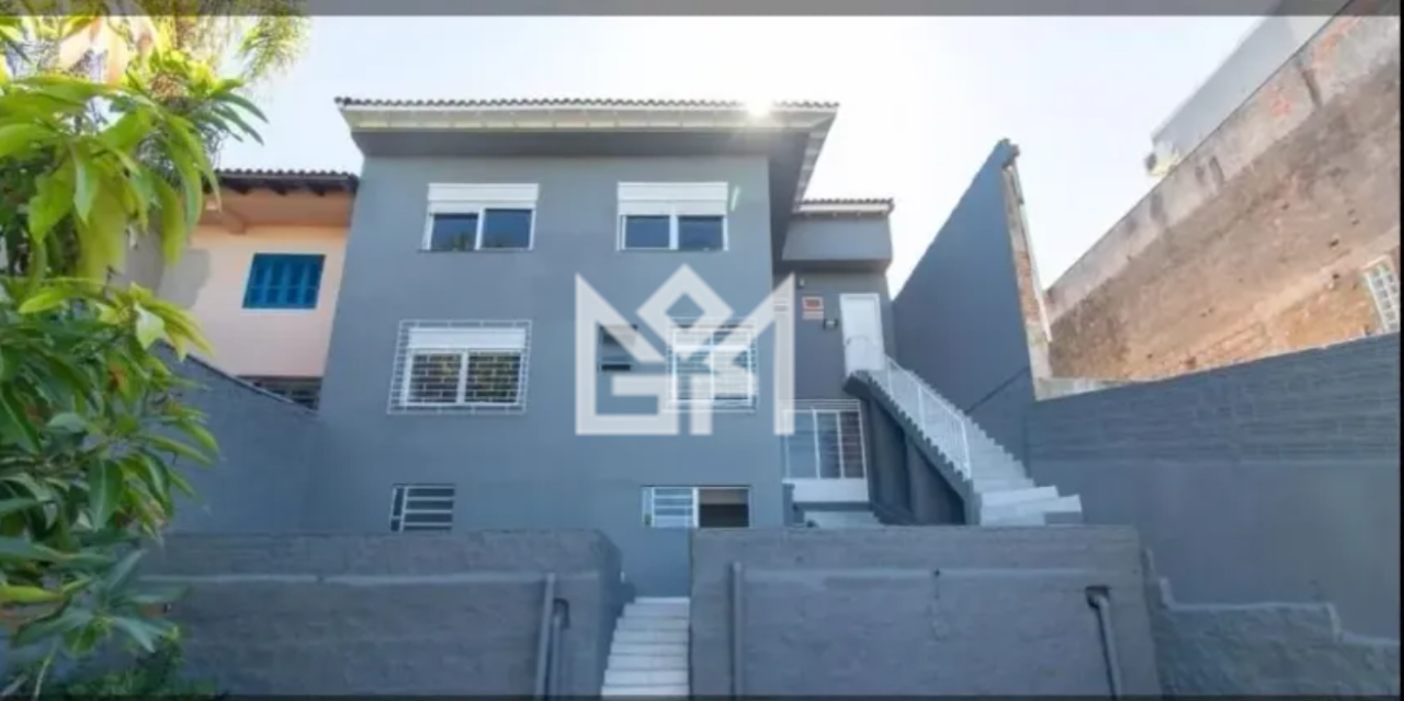 Casa com 3 quartos para aluguel, 300m² - Medianeira - Porto Alegre: 