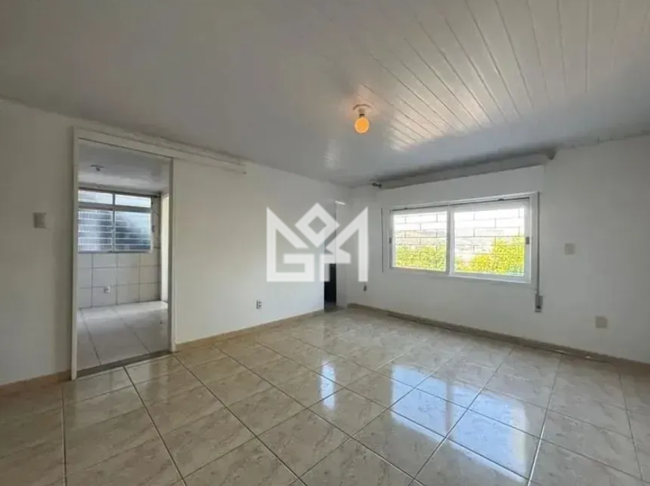 Casa com 3 quartos para aluguel, 300m² - Medianeira - Porto Alegre: 