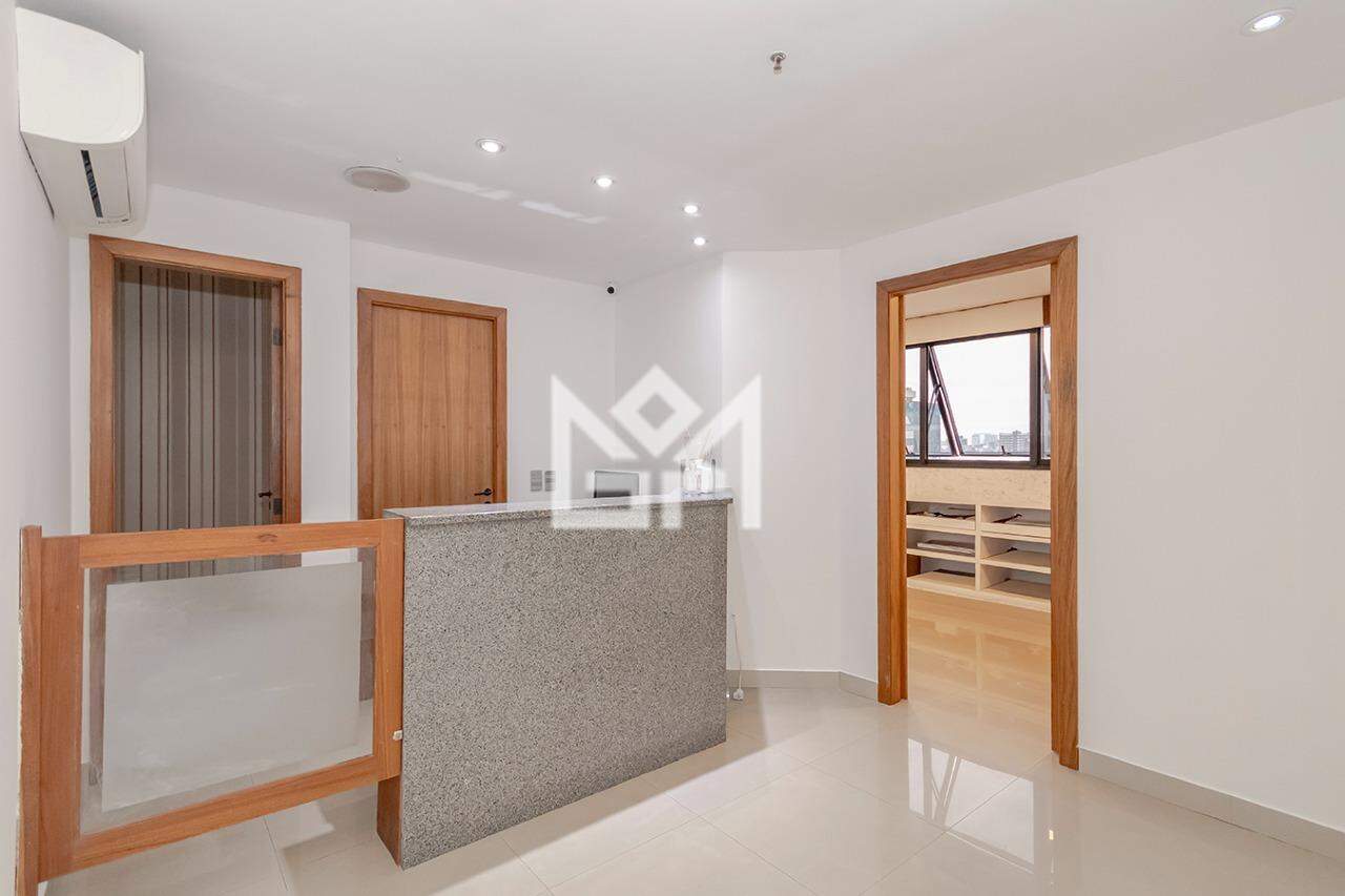 Sala/Conjunto Comercial com à venda, 162m² - Rio Branco - Porto Alegre: 