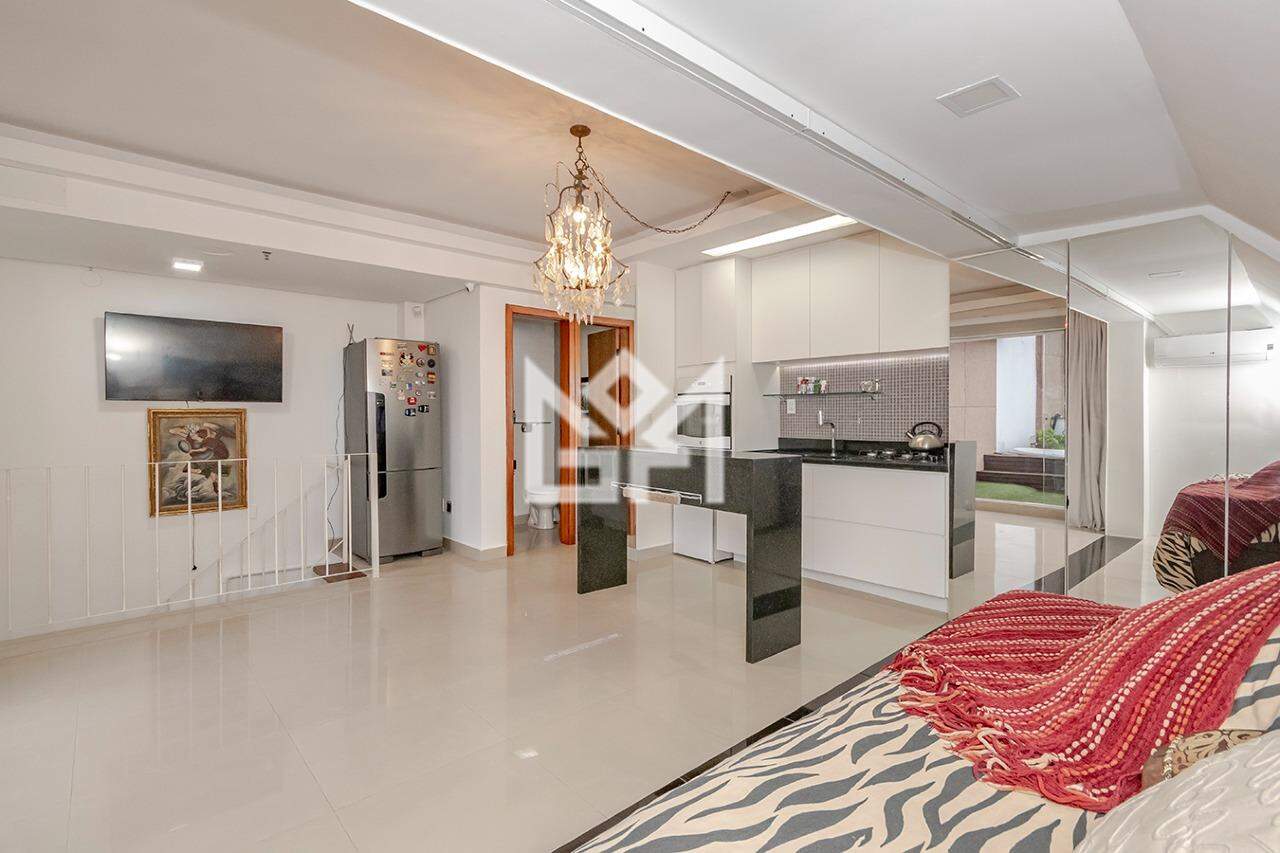 Sala/Conjunto Comercial com à venda, 162m² - Rio Branco - Porto Alegre: 
