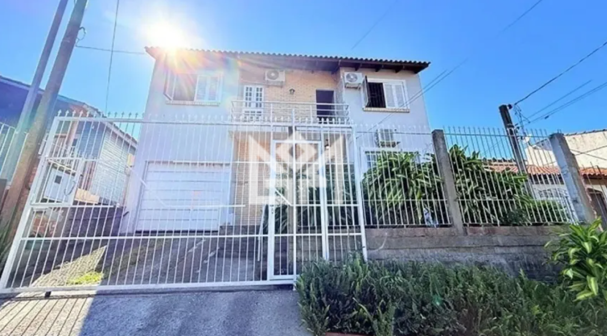 Casa com 4 quartos para aluguel, 150m² - Vila Nova - Porto Alegre: 