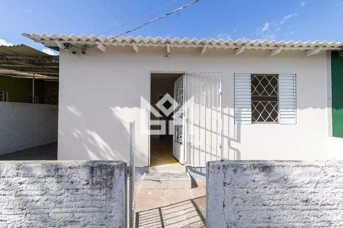 Casa com 2 quartos para aluguel, 75m² - Medianeira - Porto Alegre: 