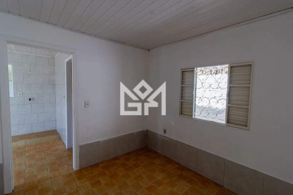 Casa com 2 quartos para aluguel, 75m² - Medianeira - Porto Alegre: 