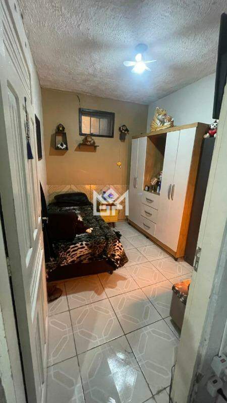 Casa com 3 quartos à venda, 80m² - Mário Quintana - Porto Alegre: 
