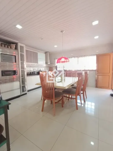 Casa com 3 quartos à venda, 249m² - Vila Vista Alegre - Cachoeirinha: 