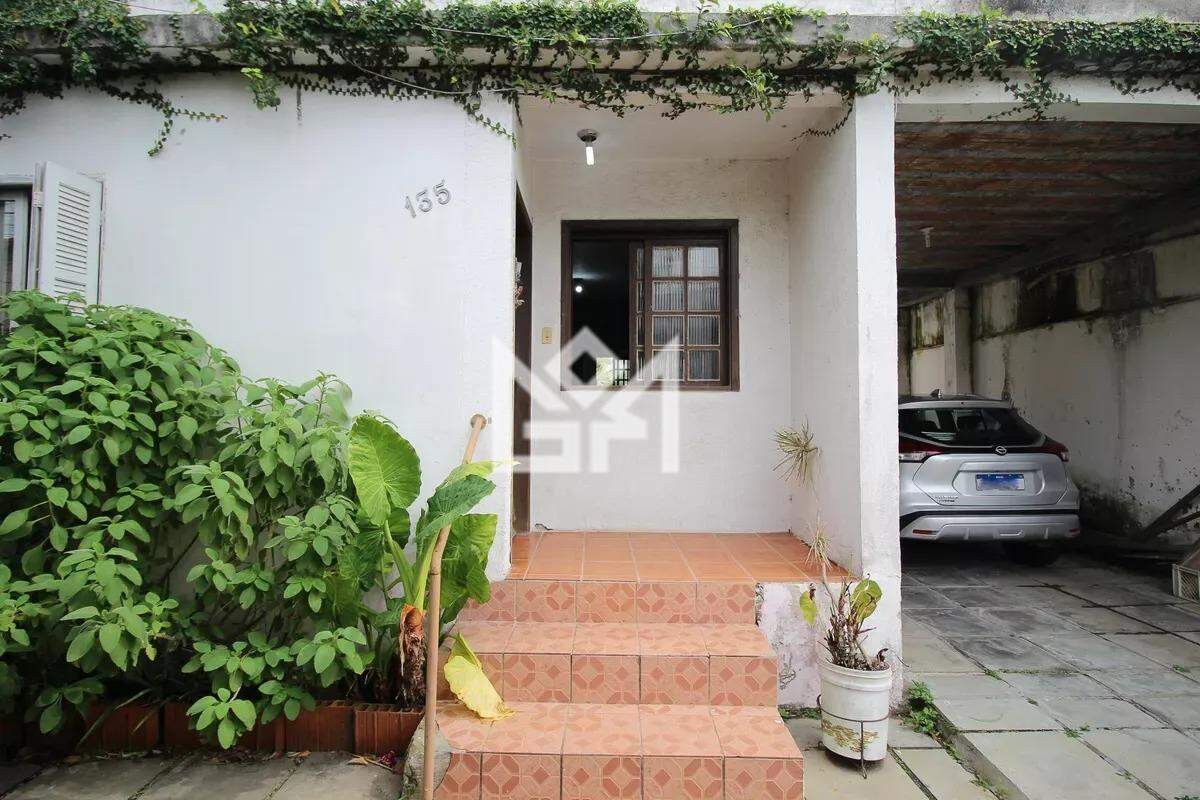 Casa com 3 quartos para aluguel, 100m² - Jardim Carvalho - Porto Alegre: 