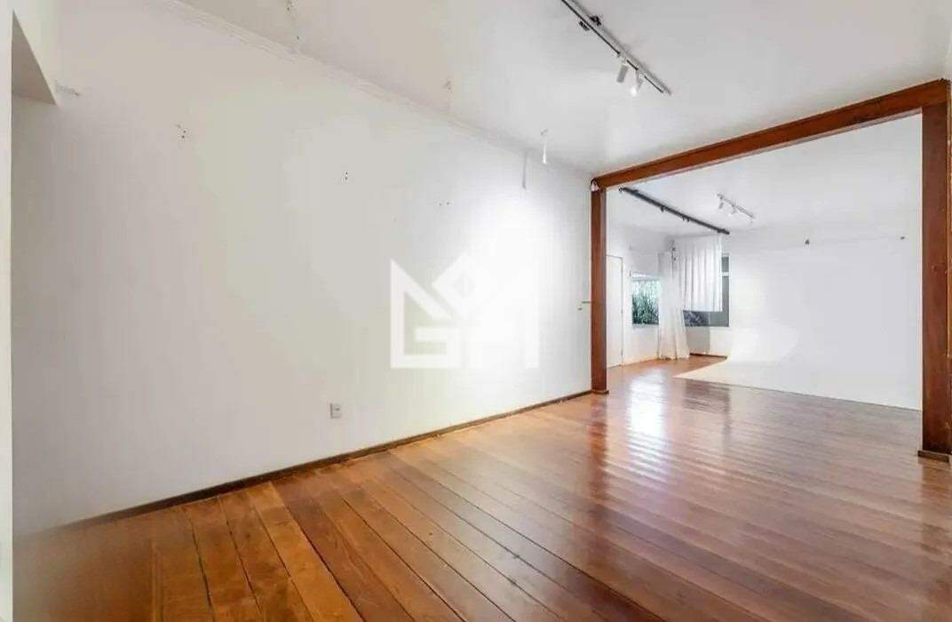 Sala/Conjunto Comercial com para aluguel, 52m² - Três Figueiras - Porto Alegre: 