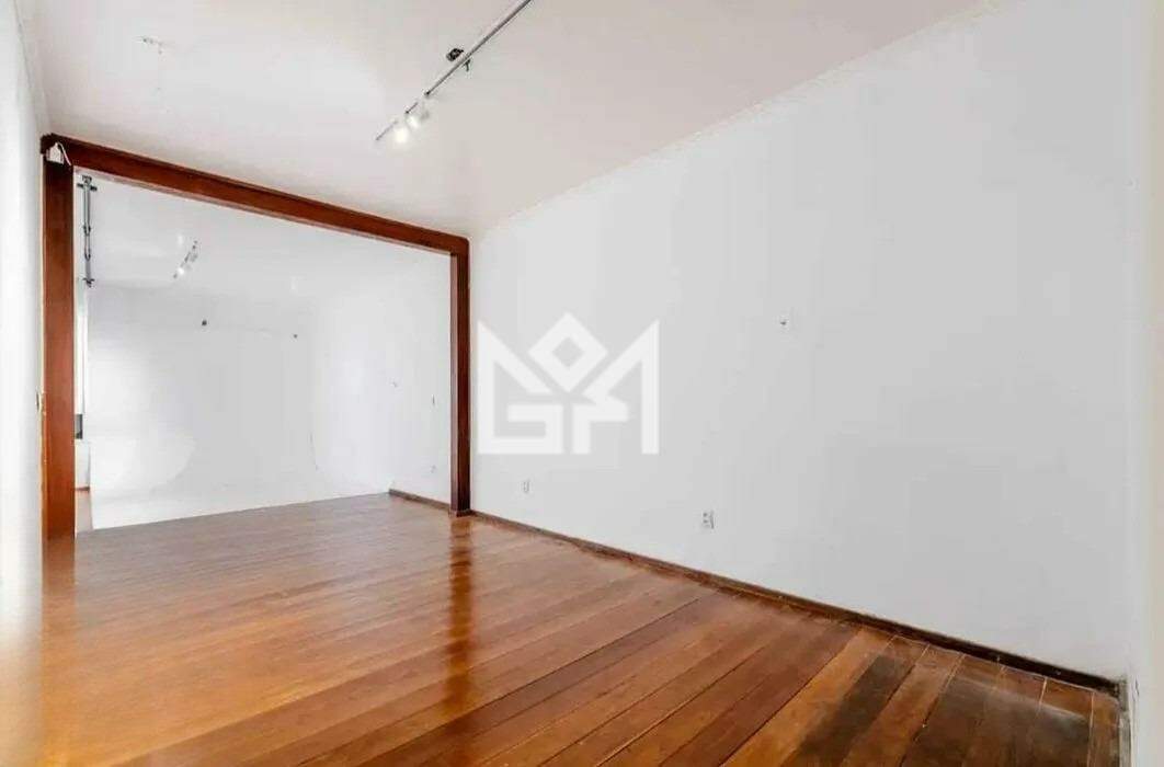 Sala/Conjunto Comercial com para aluguel, 52m² - Três Figueiras - Porto Alegre: 
