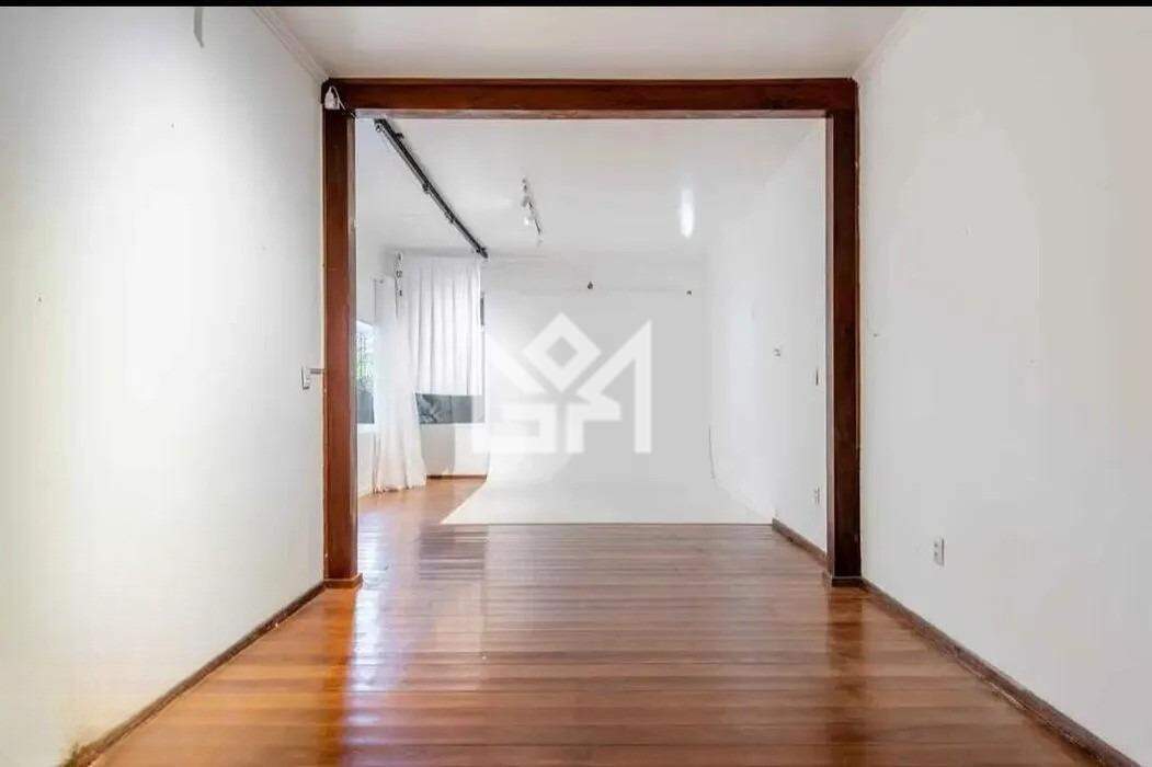 Sala/Conjunto Comercial com para aluguel, 52m² - Três Figueiras - Porto Alegre: 