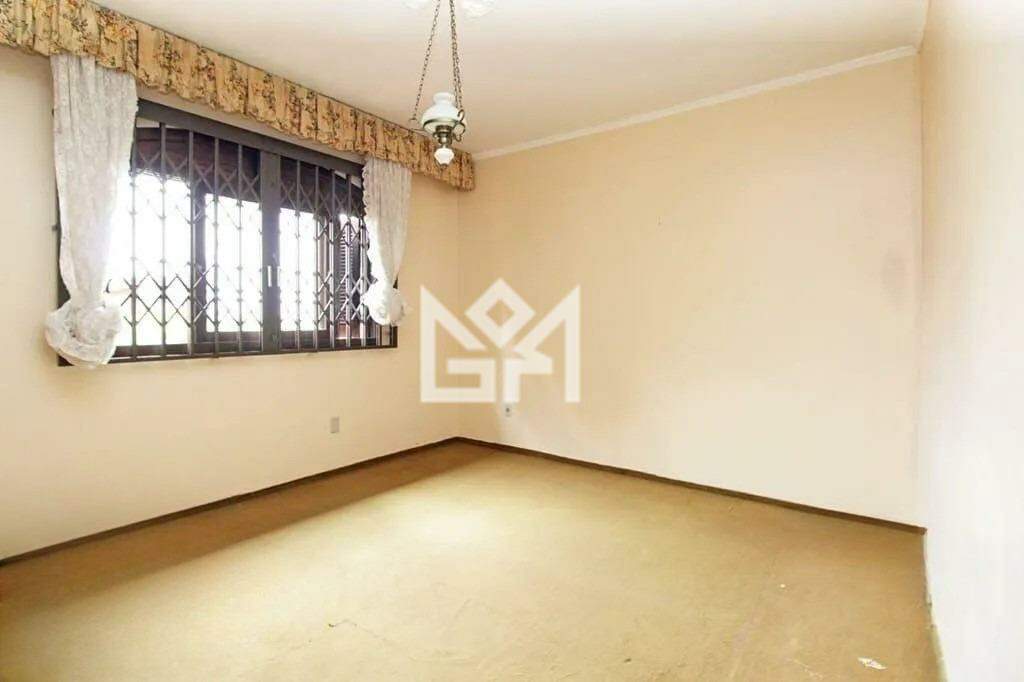 Casa com 3 quartos à venda, 154m² - Passo Da Areia - Porto Alegre: 
