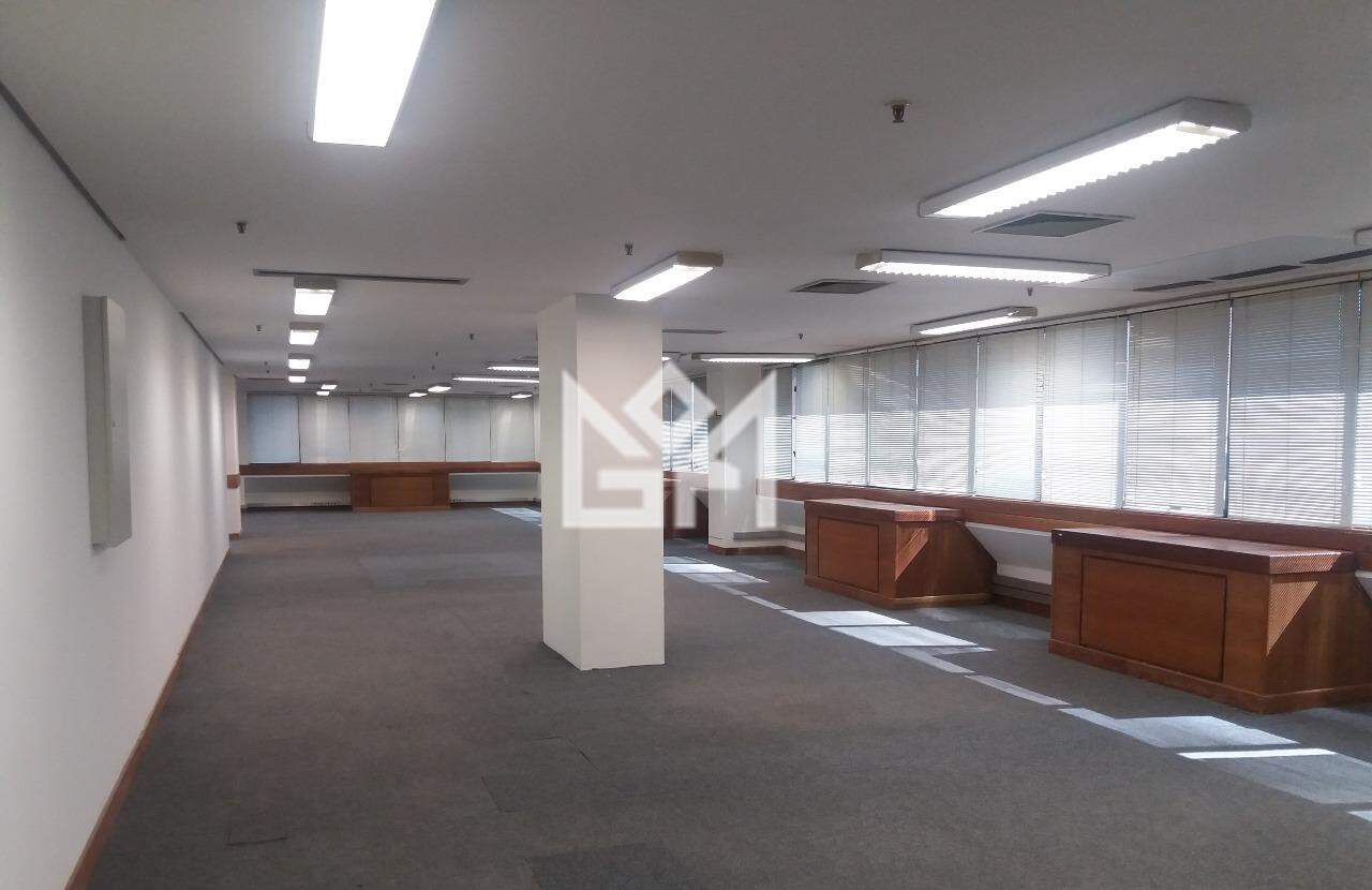 Sala/Conjunto Comercial com para aluguel, 380,74m² - Boa Vista - Porto Alegre: 