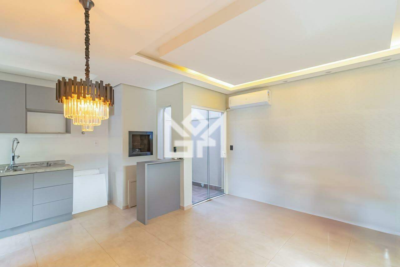 Sobrado com 2 quartos para aluguel, 110m² - Mato Grande - Canoas: 