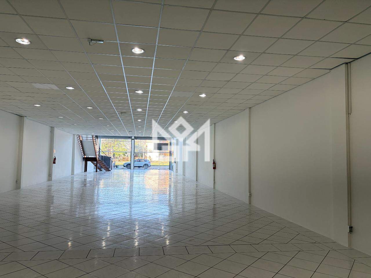 Loja com para aluguel, 742m² - Central Parque - Porto Alegre: 