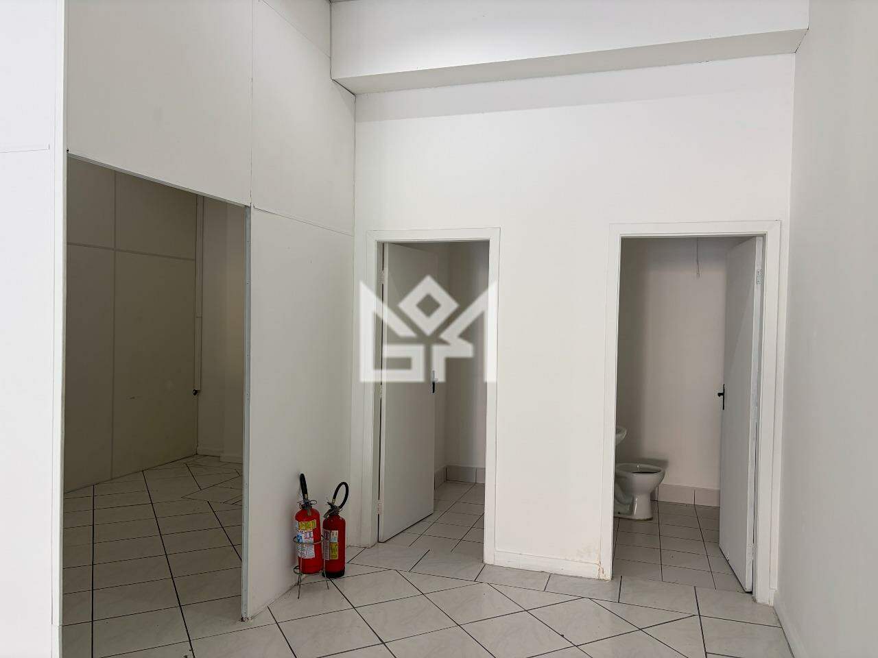 Loja com para aluguel, 742m² - Central Parque - Porto Alegre: 
