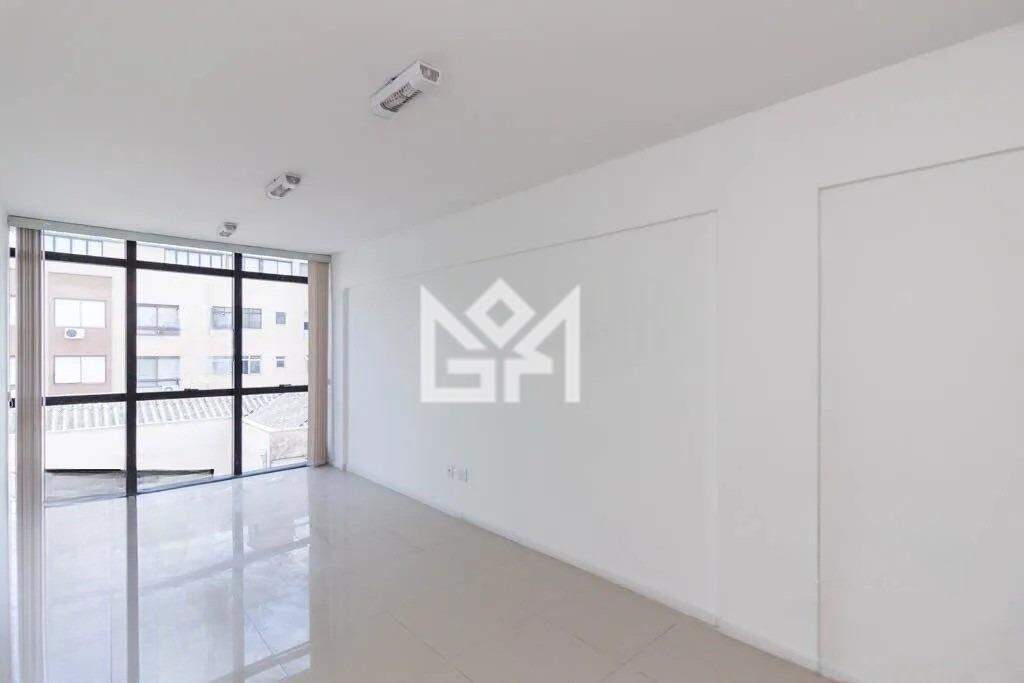 Sala/Conjunto Comercial com para aluguel, 32m² - Auxiliadora - Porto Alegre: 