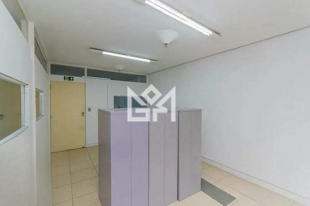 Sala/Conjunto Comercial com para aluguel, 71m² - Centro Histórico - Porto Alegre: 