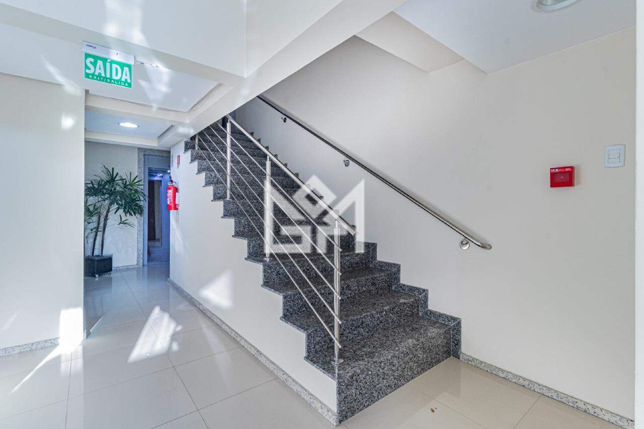 Sala/Conjunto Comercial com para aluguel, 120m² - Jardim Itu - Porto Alegre: 