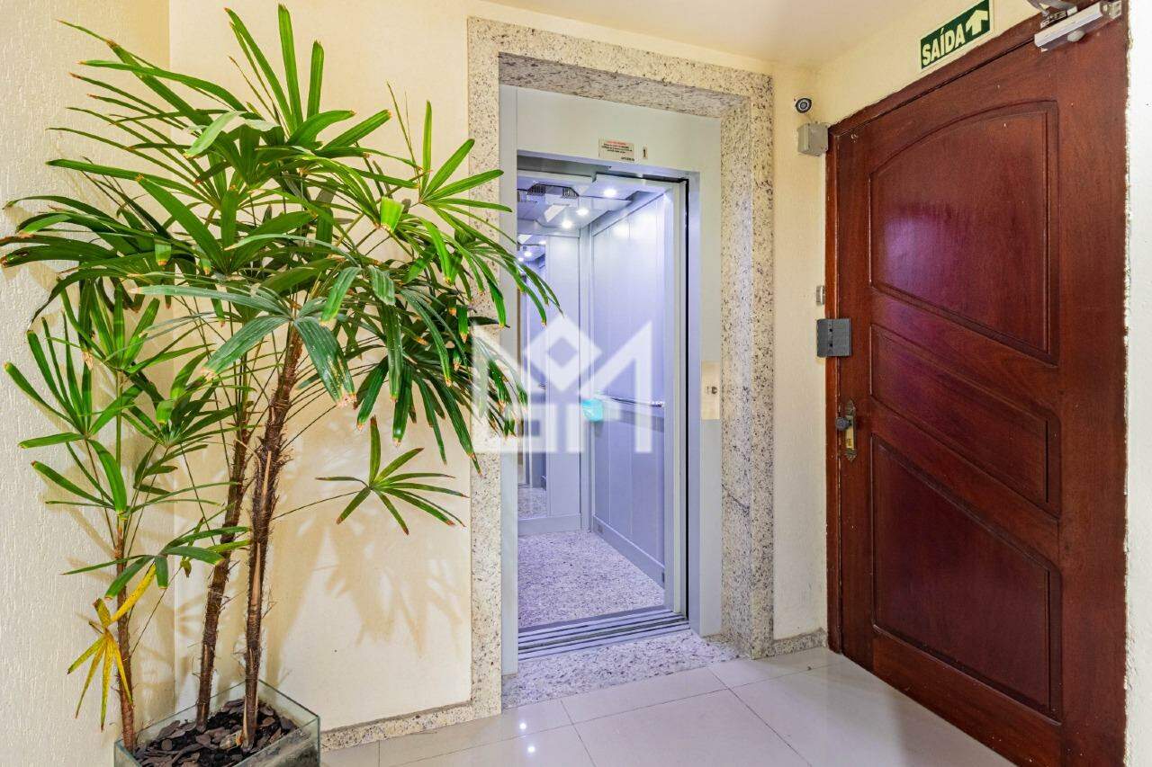 Sala/Conjunto Comercial com para aluguel, 120m² - Jardim Itu - Porto Alegre: 