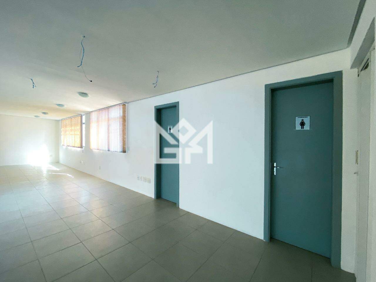 Sala/Conjunto Comercial com para aluguel, 220m² - São Geraldo - Porto Alegre: 
