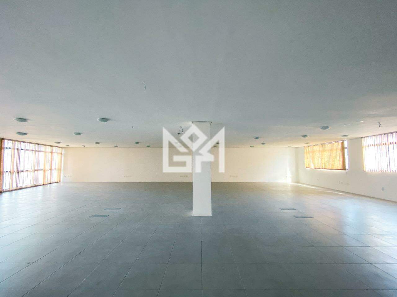 Sala/Conjunto Comercial com para aluguel, 220m² - São Geraldo - Porto Alegre: 