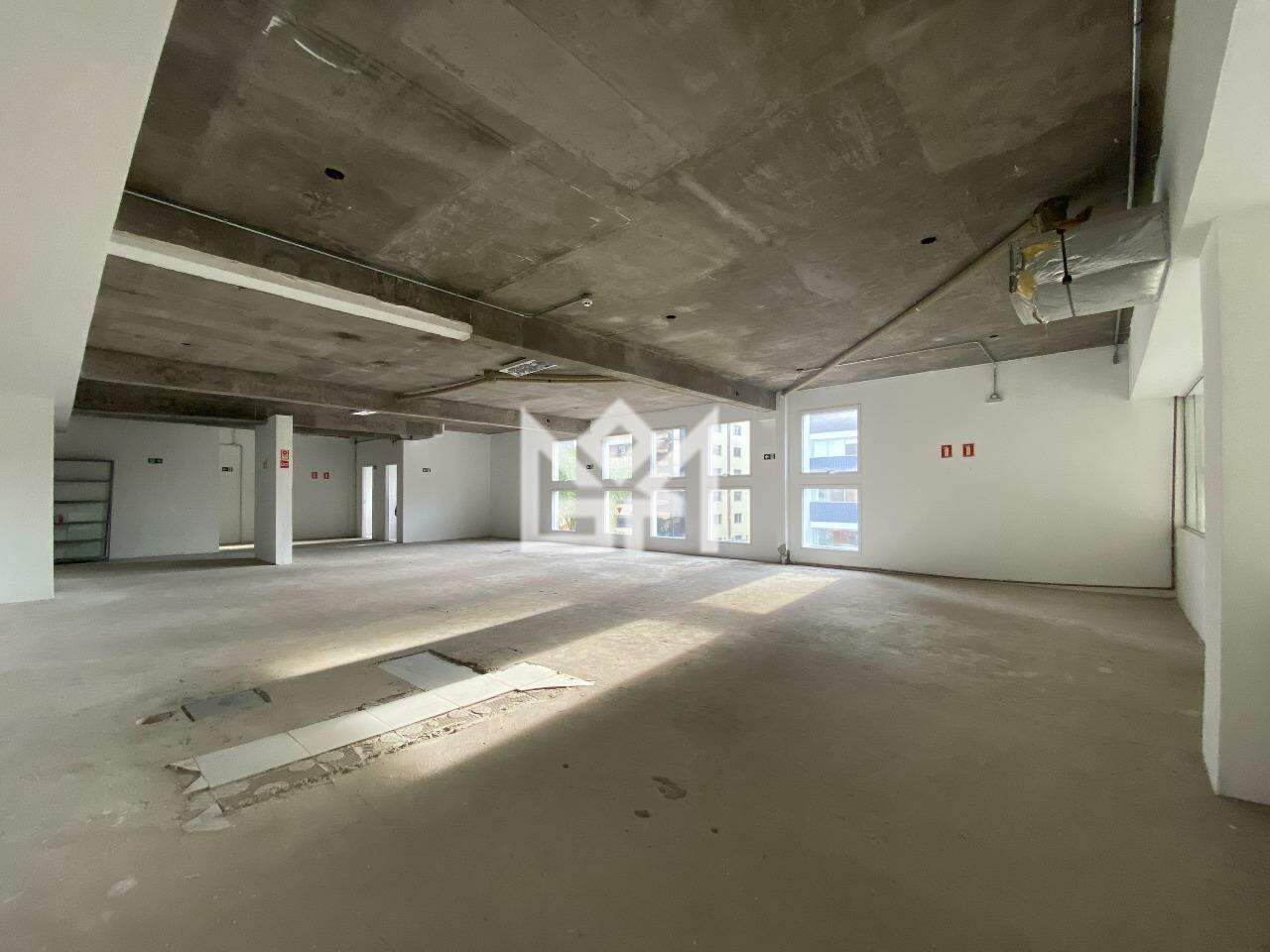 Sala/Conjunto Comercial com para aluguel, 908m² - Petrópolis - Porto Alegre: 