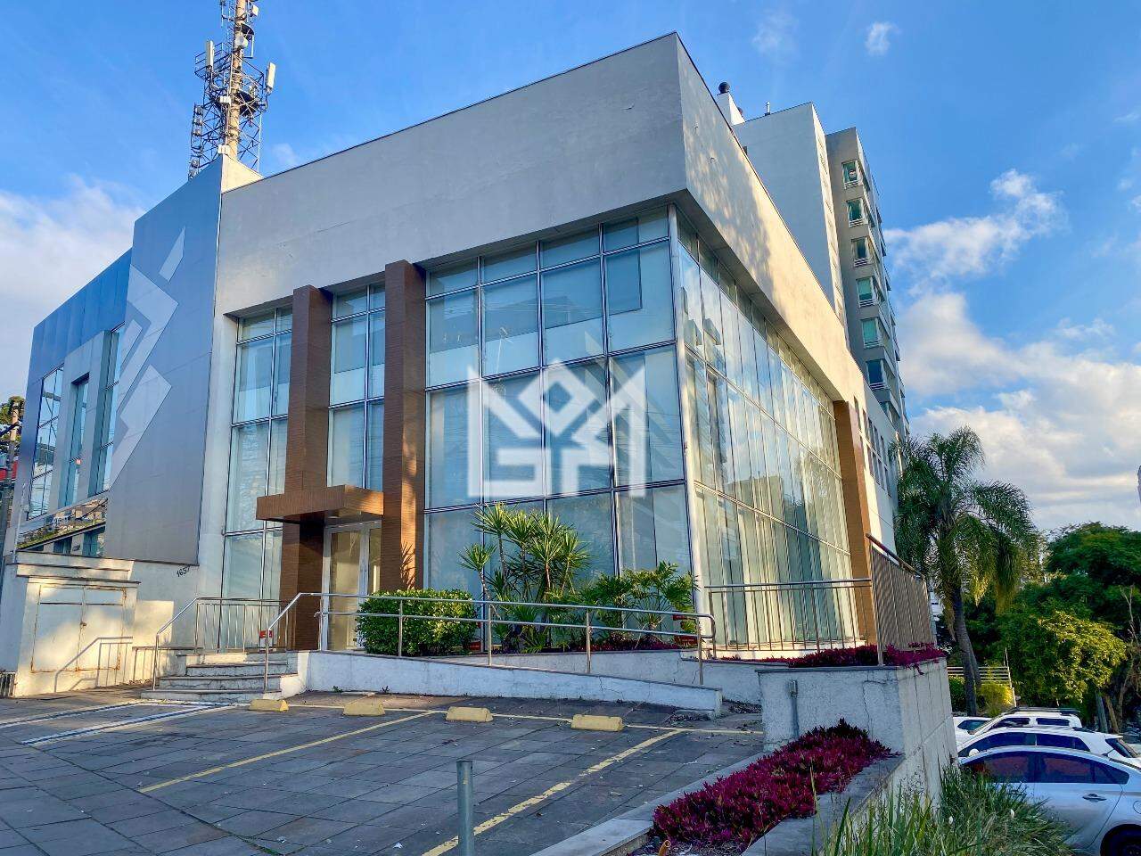Sala/Conjunto Comercial com para aluguel, 908m² - Petrópolis - Porto Alegre: 