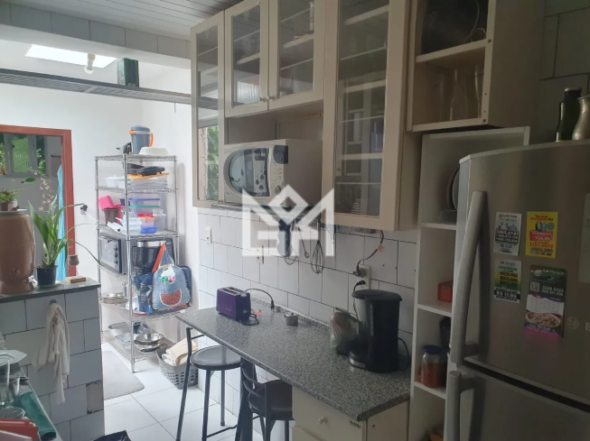 Apartamento com 3 quartos à venda, 76m² - Centro Histórico - Porto Alegre: 