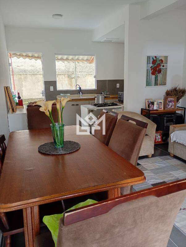 Sobrado com 2 quartos para aluguel, 55m² - Morada Gaúcha - Gravataí: 