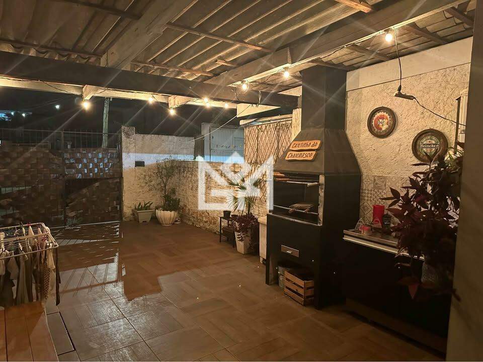 Casa com 3 quartos à venda, 80m² - Cavalhada - Porto Alegre: 