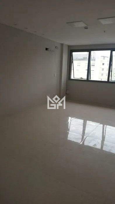 Sala/Conjunto Comercial com para aluguel, 38m² - Passo Da Areia - Porto Alegre: 