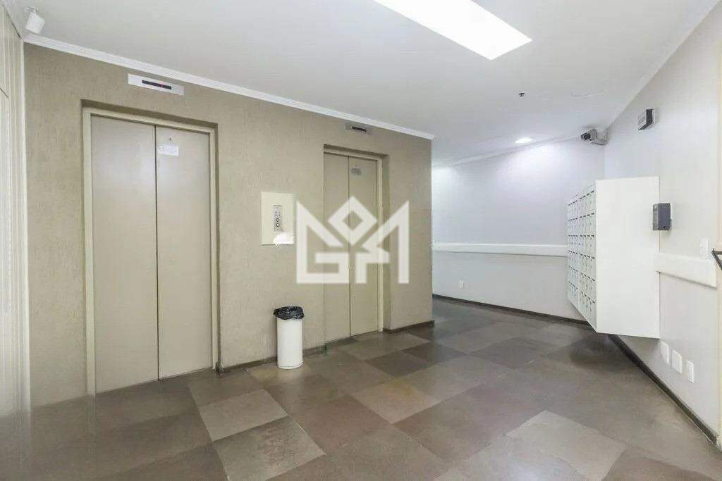 Sala/Conjunto Comercial com para aluguel, 75m² - Floresta - Porto Alegre: 