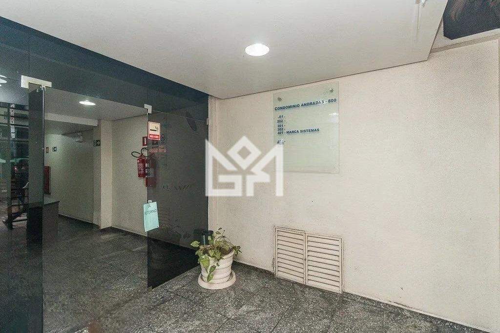 Sala/Conjunto Comercial com para aluguel, 95m² - Centro Histórico - Porto Alegre: 