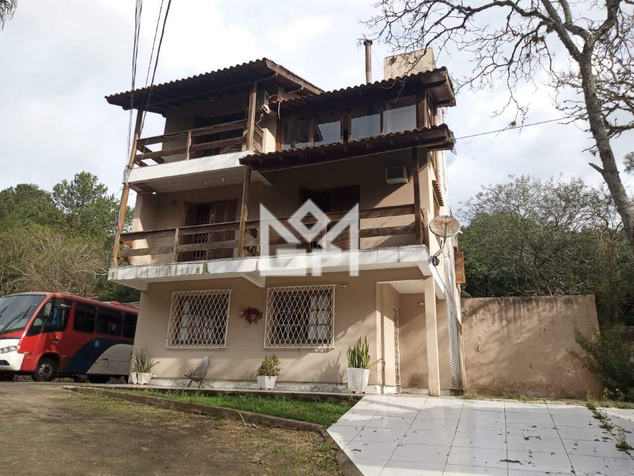 Chácara/Sítio/Fazenda com 3 quartos para aluguel, 300m² - Hípica - Porto Alegre: 