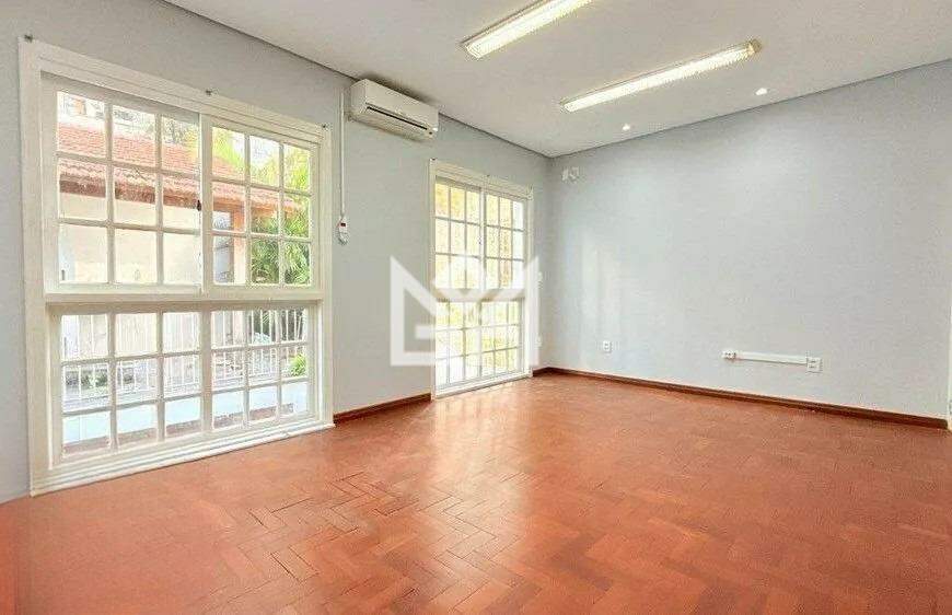 Casa com para aluguel, 240m² - Centro Histórico - Porto Alegre: 