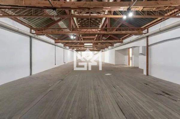 Sala/Conjunto Comercial com para aluguel, 580m² - São Geraldo - Porto Alegre: 
