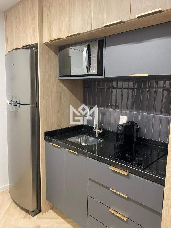 Apartamento com para aluguel, 27m² - Mont Serrat - Porto Alegre: 